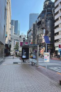 fida display outdoor alimentato sole